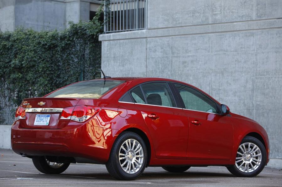  Chevrolet Cruze Eco 2011 года  (фото 46 из 47)